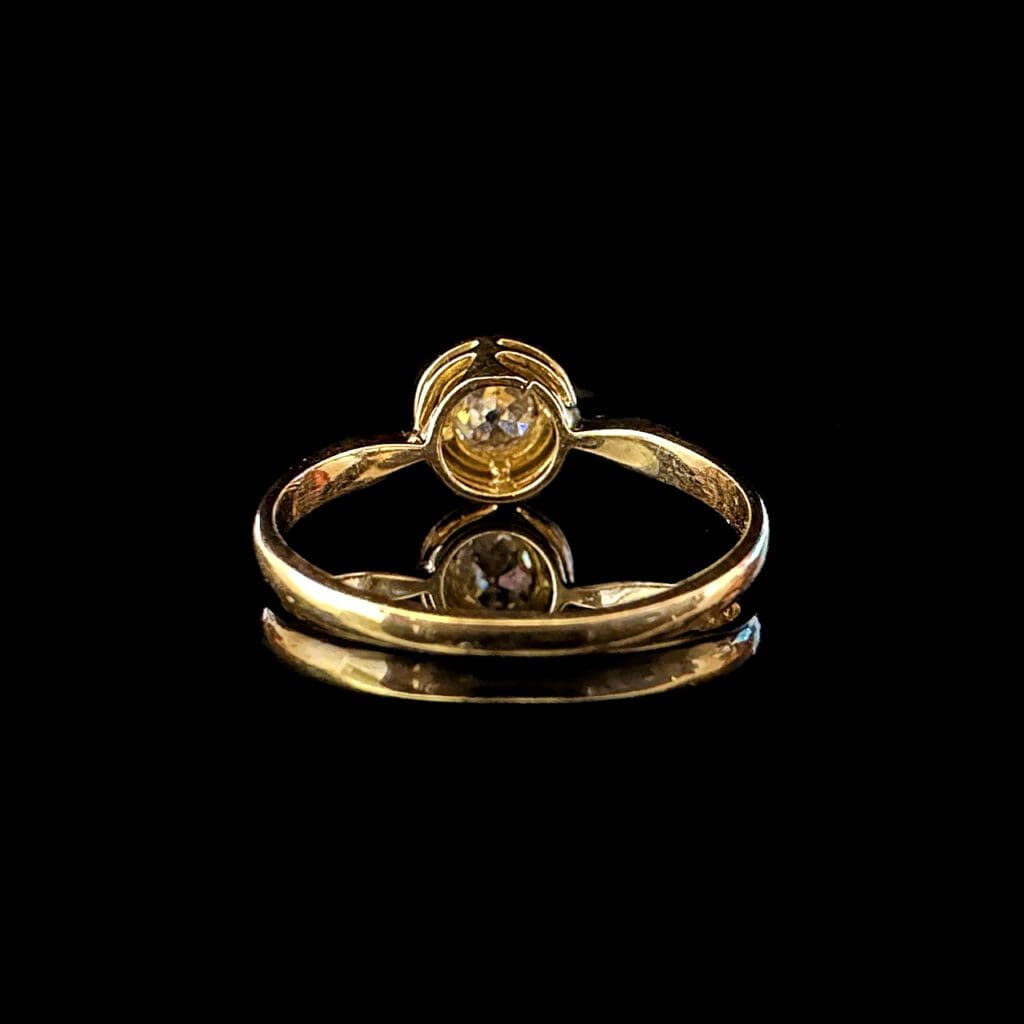 'Sarah'-Old solitaire Art Deco diamond ring - Image 6