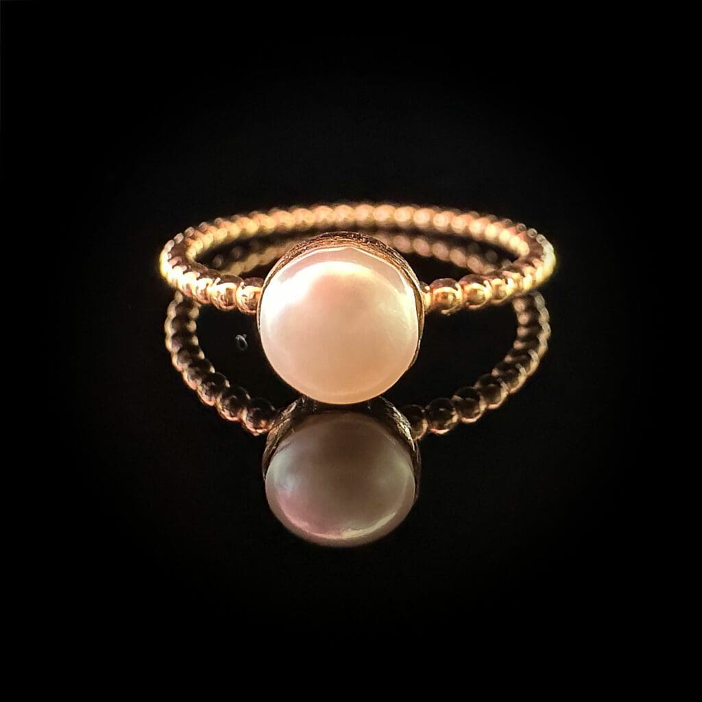 Pearl bead