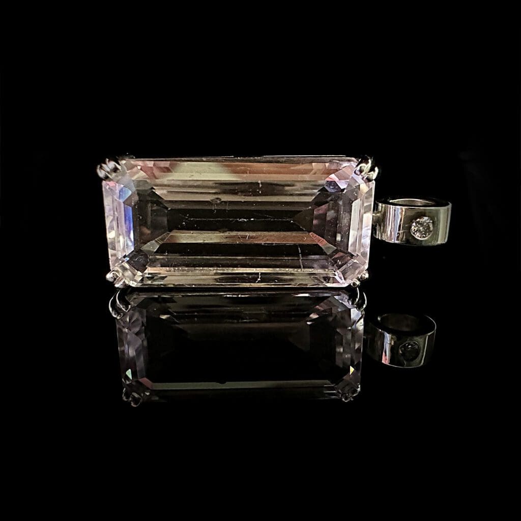 Kunzite pendant with diamond bale - Image 3