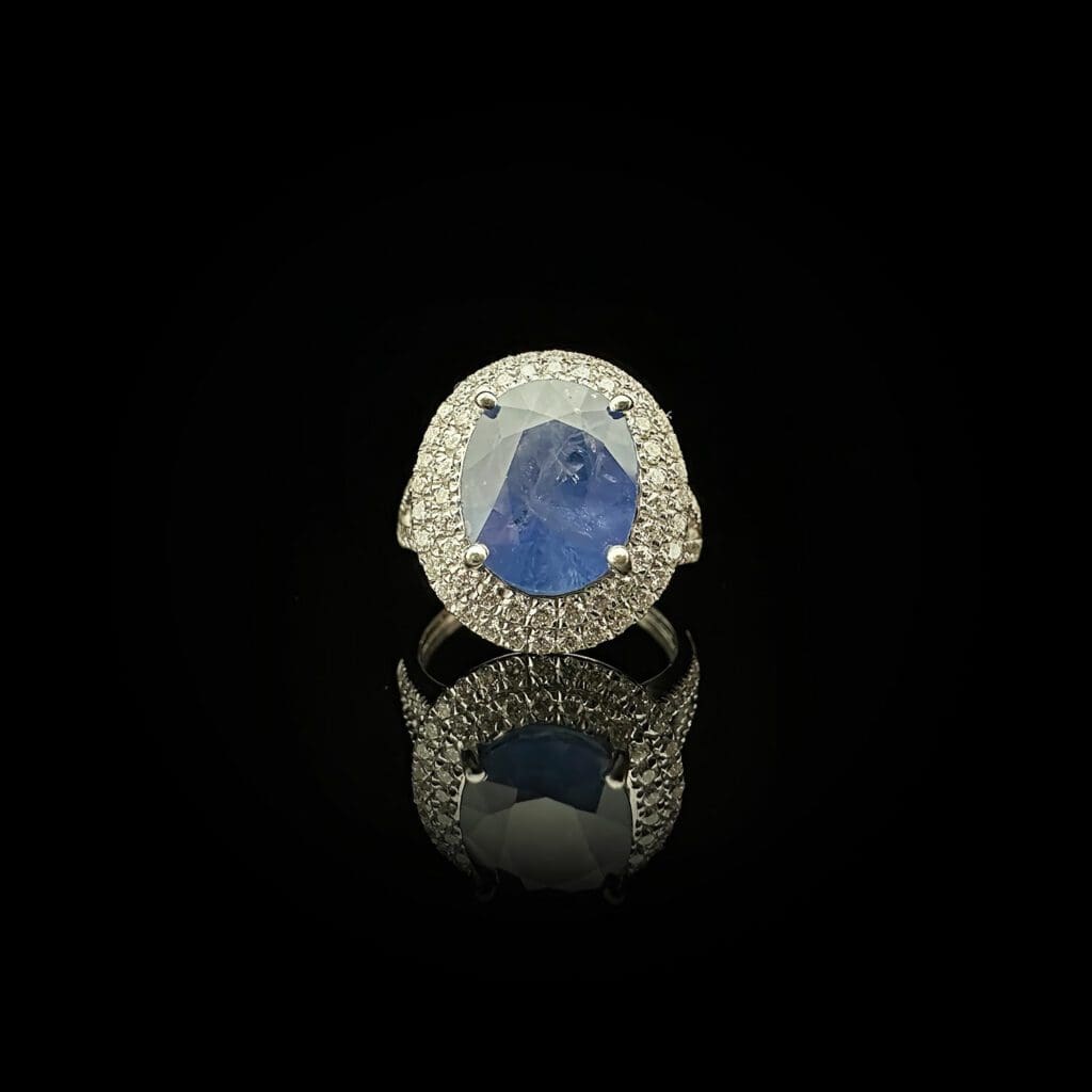 Beautiful blue sapphire - Image 2