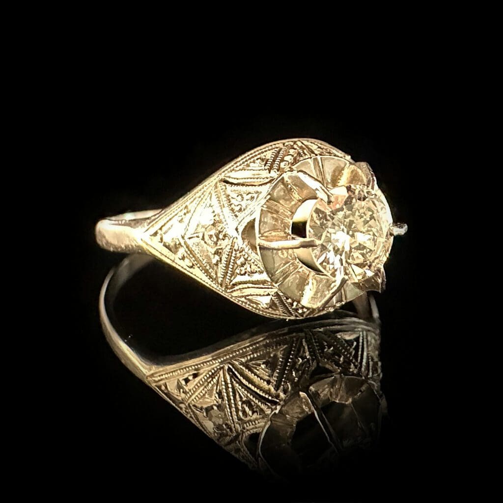 'Great Gatsby'-Platinum art deco diamond ring with filigree detail - Image 3