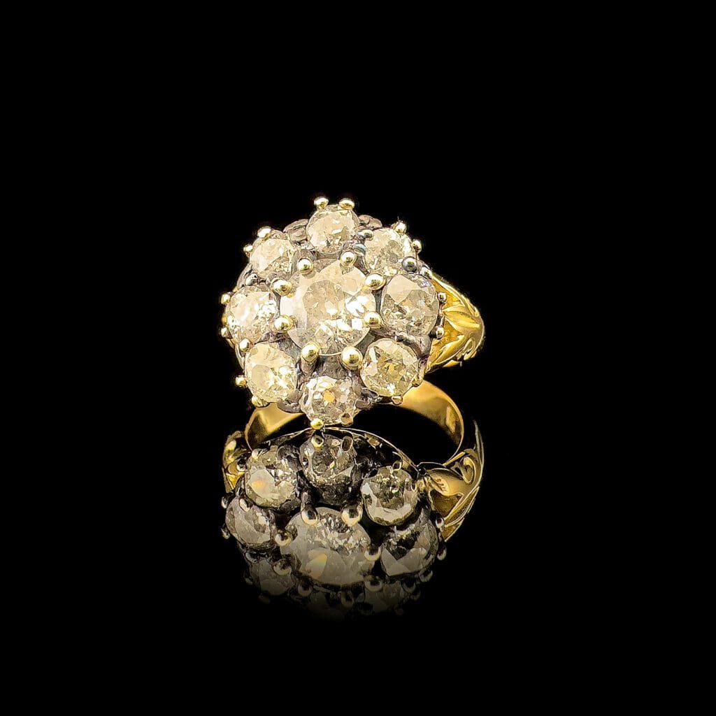 'Marian'-Magnificent antique diamond cluster ring - Image 8