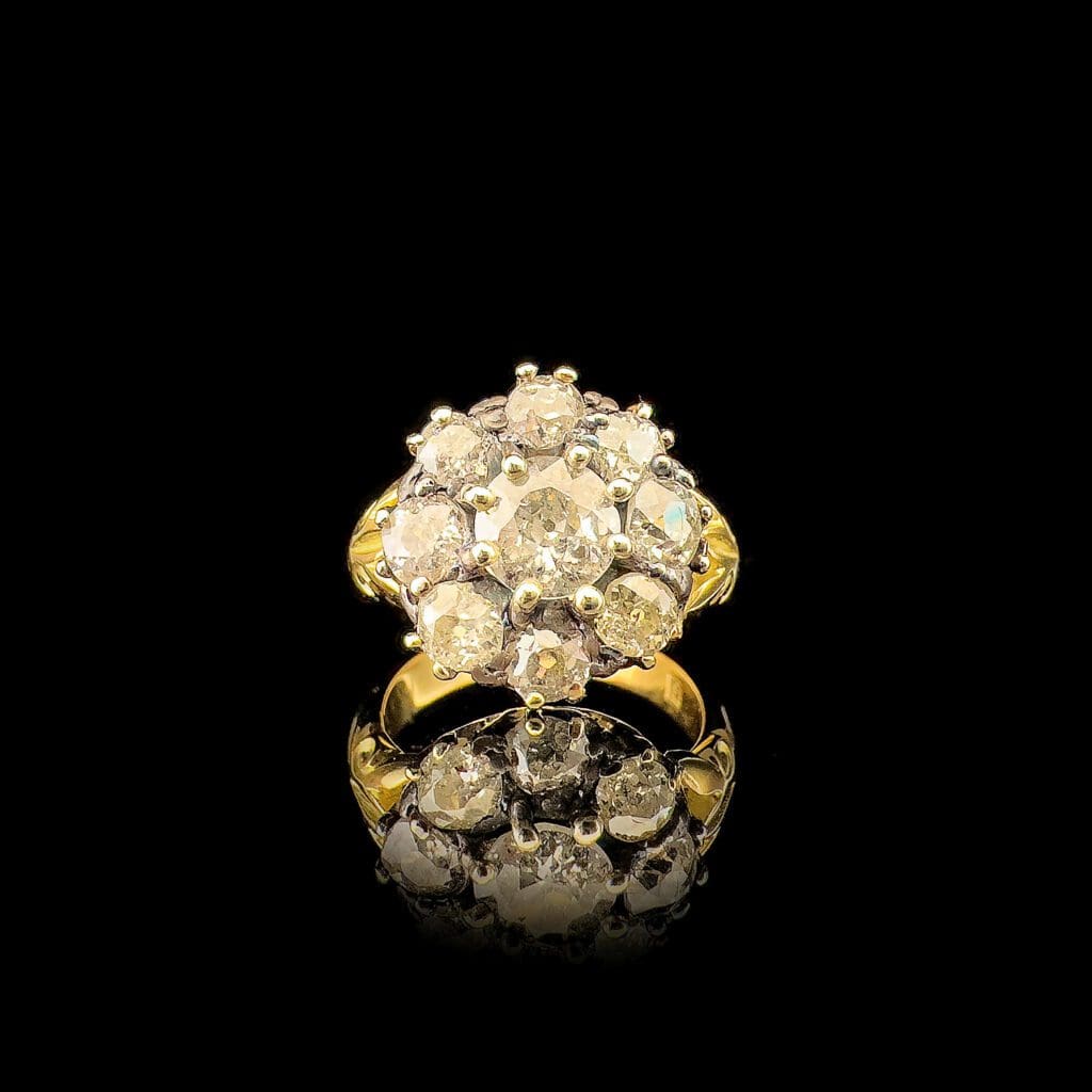 'Marian'-Magnificent antique diamond cluster ring - Image 9