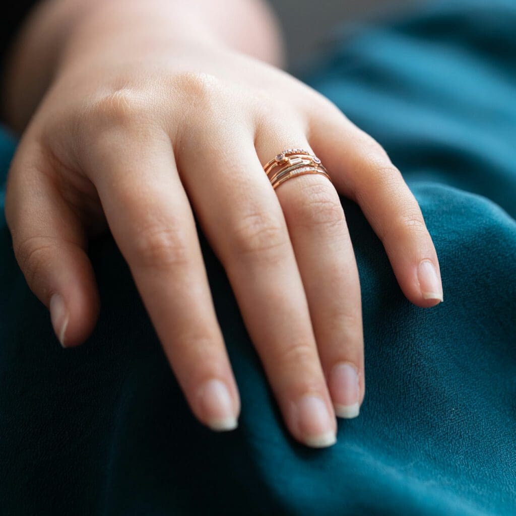 Five pink diamonds - Image 8