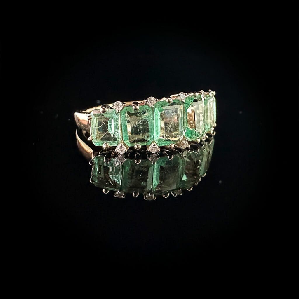 Six emeralds ring - Image 3