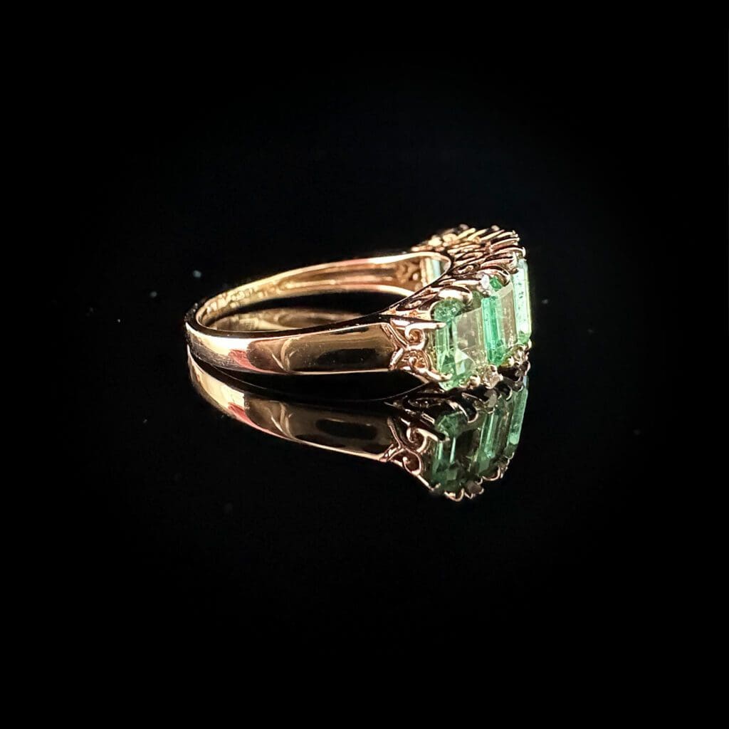 Six emeralds ring - Image 4