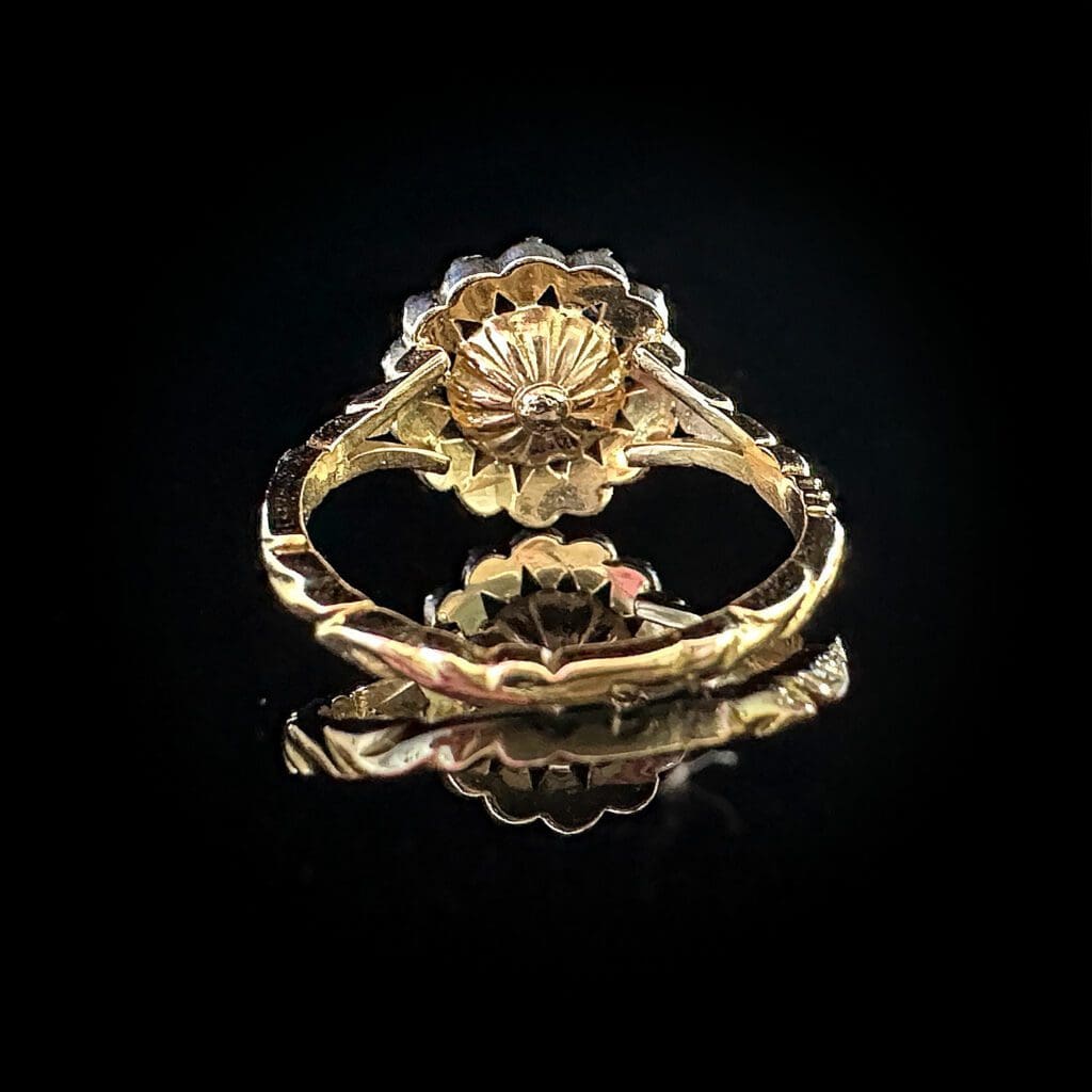 'Antique English Rose'-18K gold and silver large rose cut diamond ring - Image 5