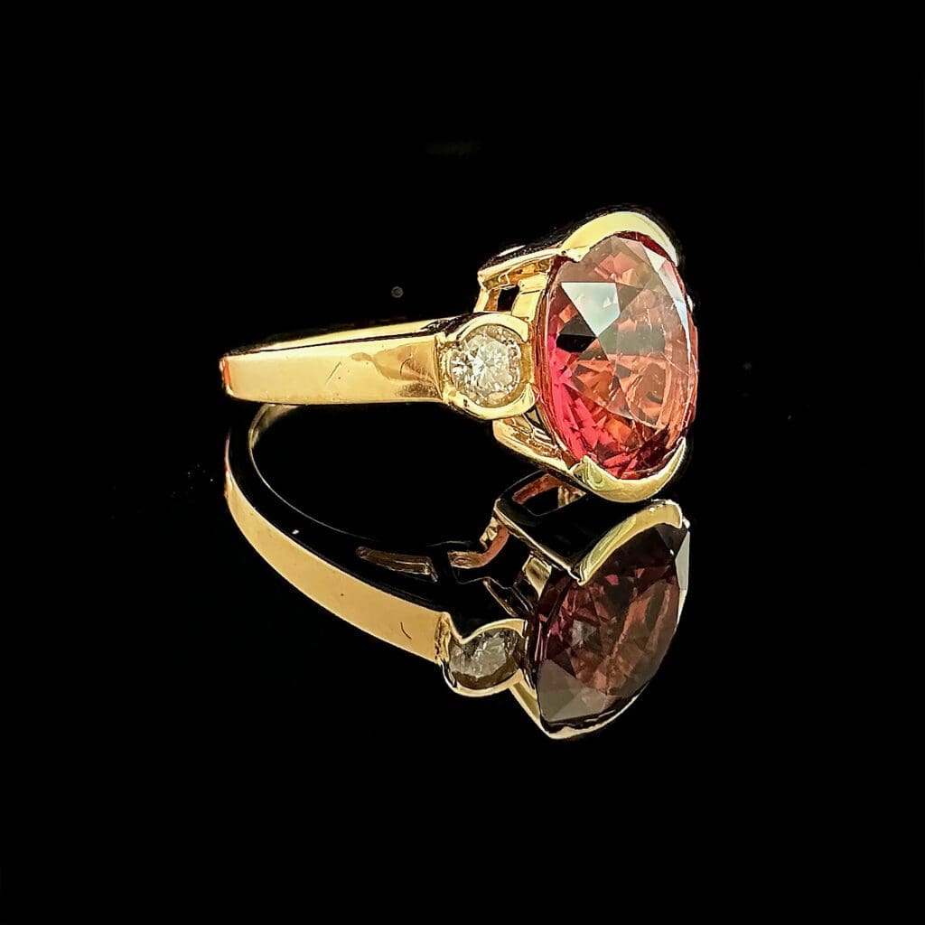 'Mabel'-Oval rubellite and diamond ring - Image 3