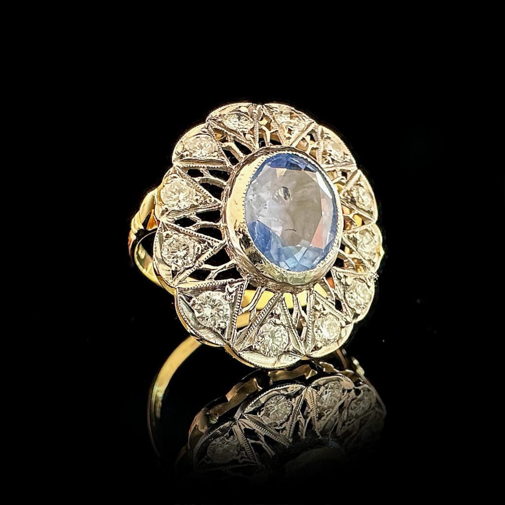 'Ingrid'-Antique oval sapphire diamonds gold and platinum ring - Image 3