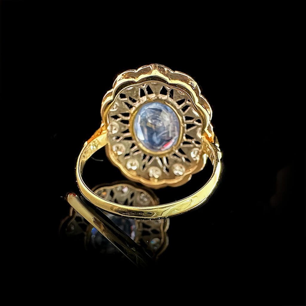 'Ingrid'-Antique oval sapphire diamonds gold and platinum ring - Image 5