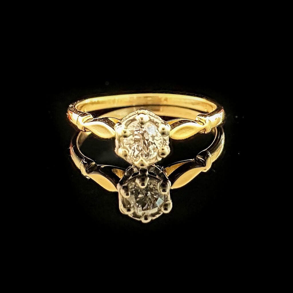 'Cherise'-Old cut diamond yellow gold ring