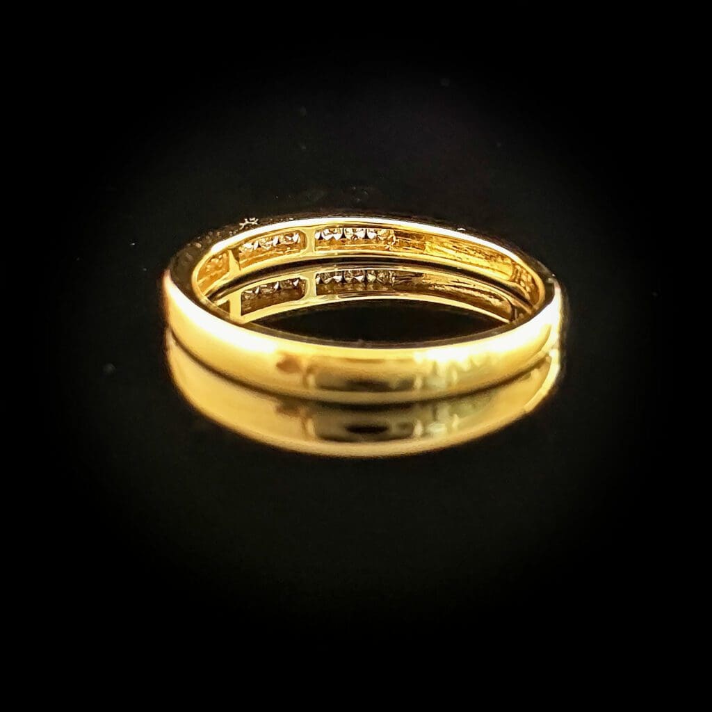 18 ct yellow gold ring with 13 diamonds - Image 6