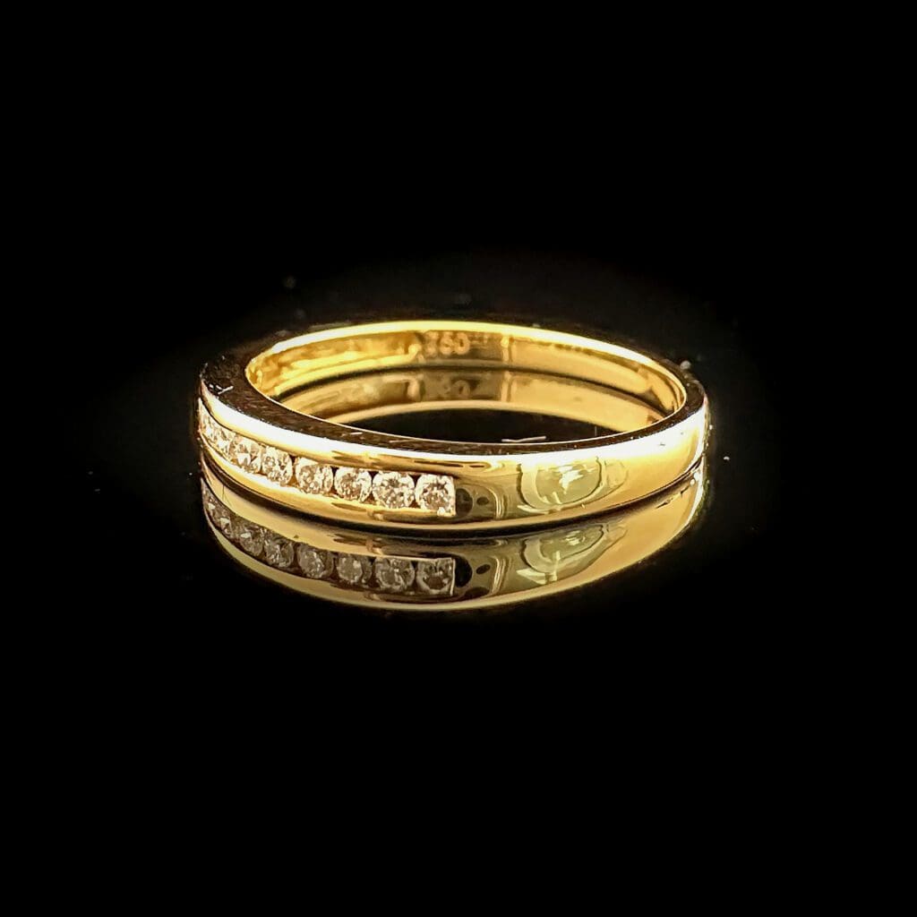 18 ct yellow gold ring with 13 diamonds - Image 7