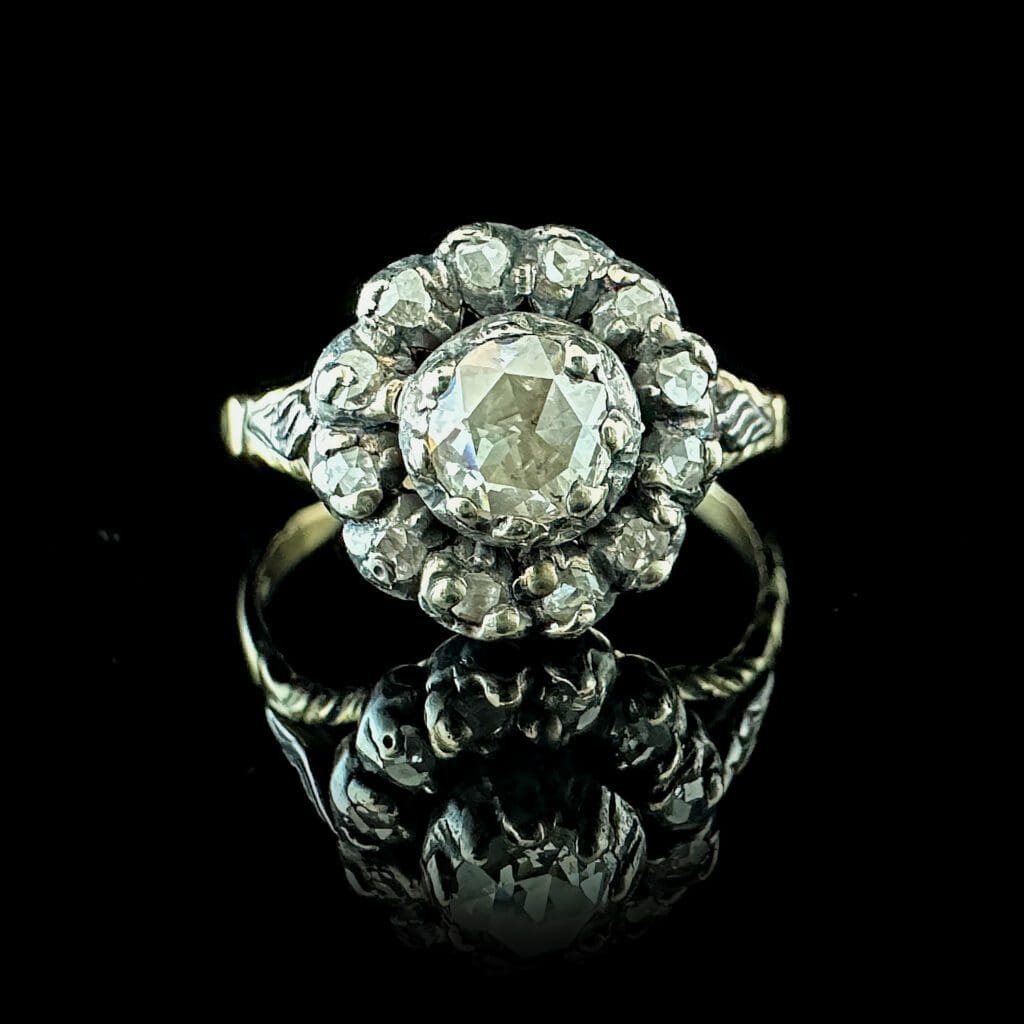 'Hilda'-Antique gold and silver flower ring with 13 diamond roses