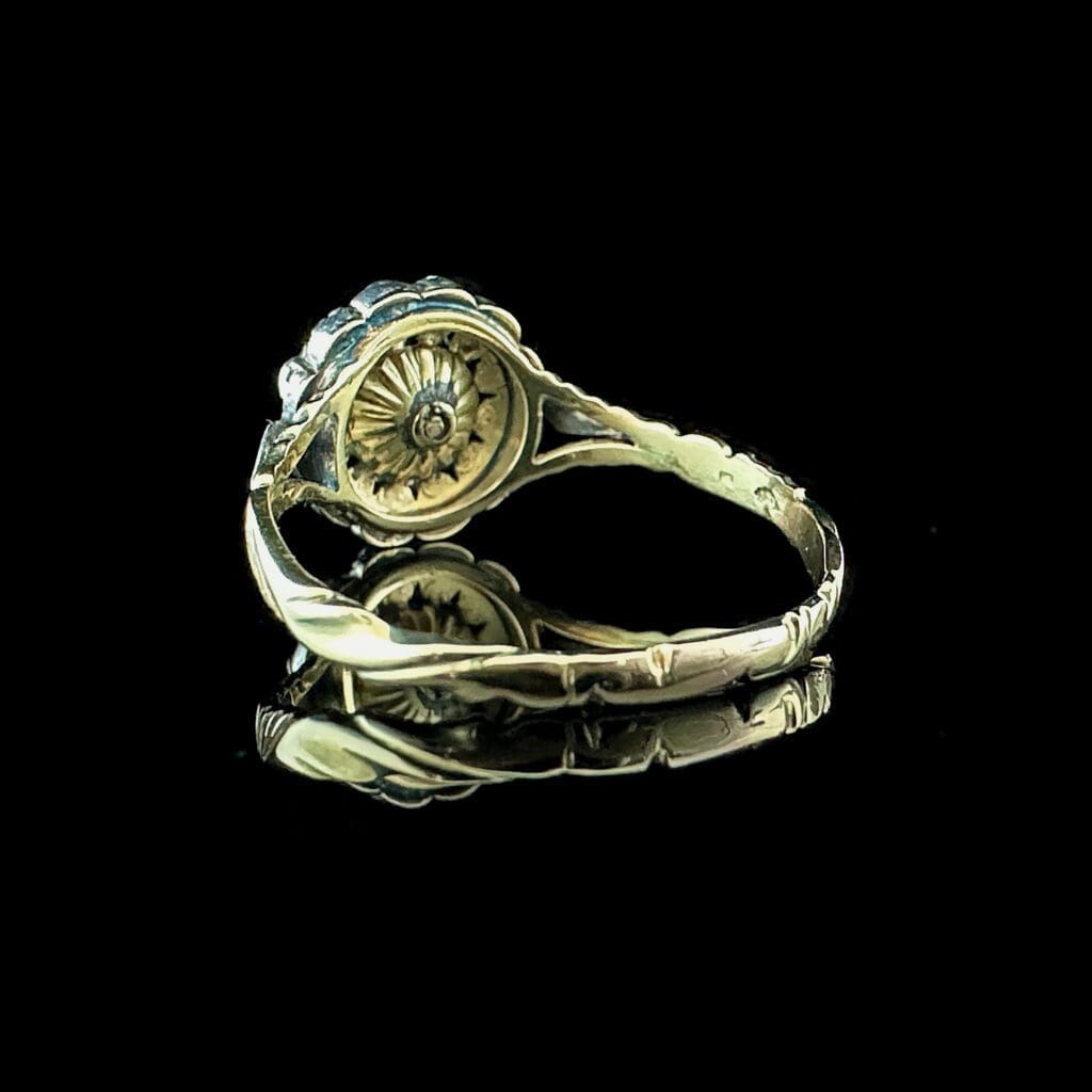 'Hilda'-Antique gold and silver flower ring with 13 diamond roses - Image 6