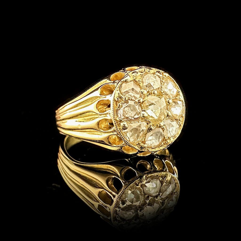 'German George'-Antique Georgian yellow gold diamond rose ring - Image 3