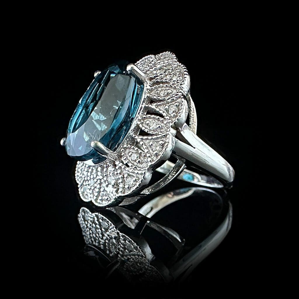 'London Blue'-London blue topaz and diamond white gold ring - Image 7