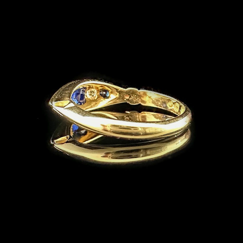 'Vivienne'-Victorian three sapphire and diamond gold ring - Image 6