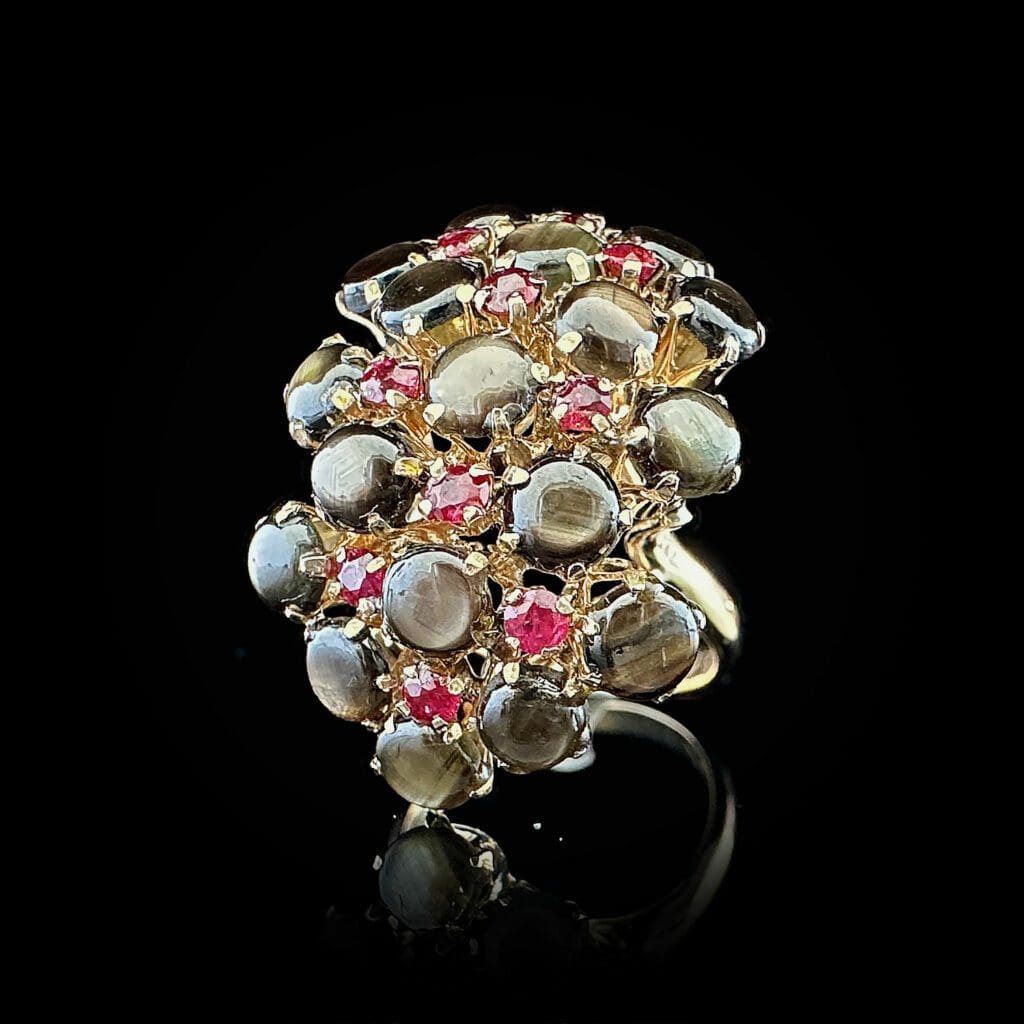 Star sapphire and ruby gold cluster ring - Image 8