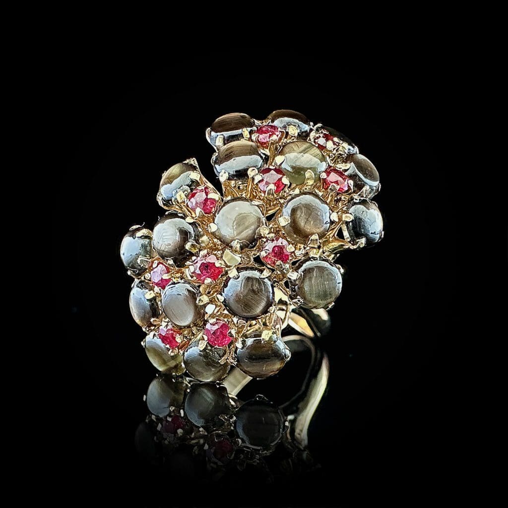 Star sapphire and ruby gold cluster ring - Image 7