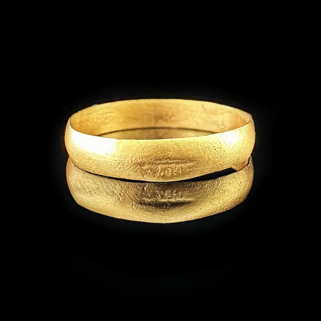 Viking wedding ring C.1000 AD - Image 3