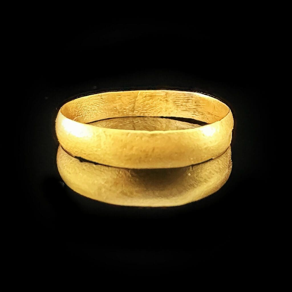 Viking wedding ring C.1000 AD - Image 4