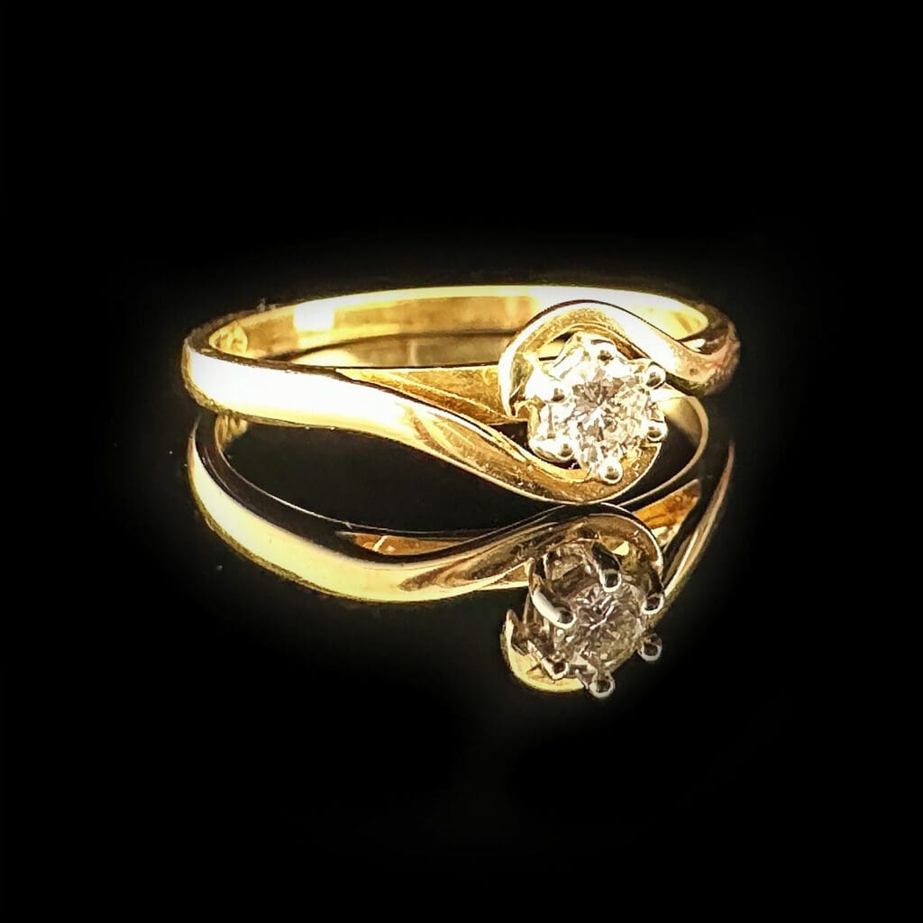 Vintage diamond wraparound gold ring - Image 3