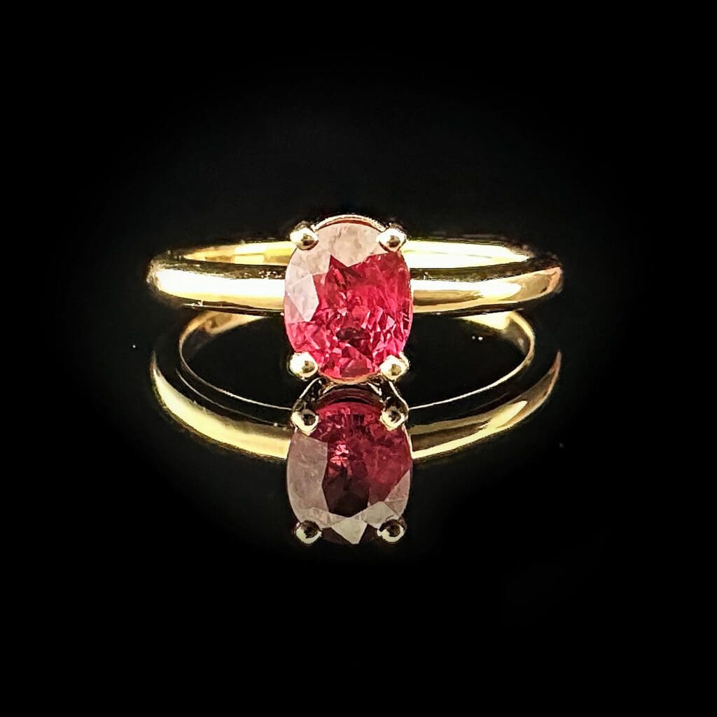 'Scarlett'-Oval faceted ruby ring