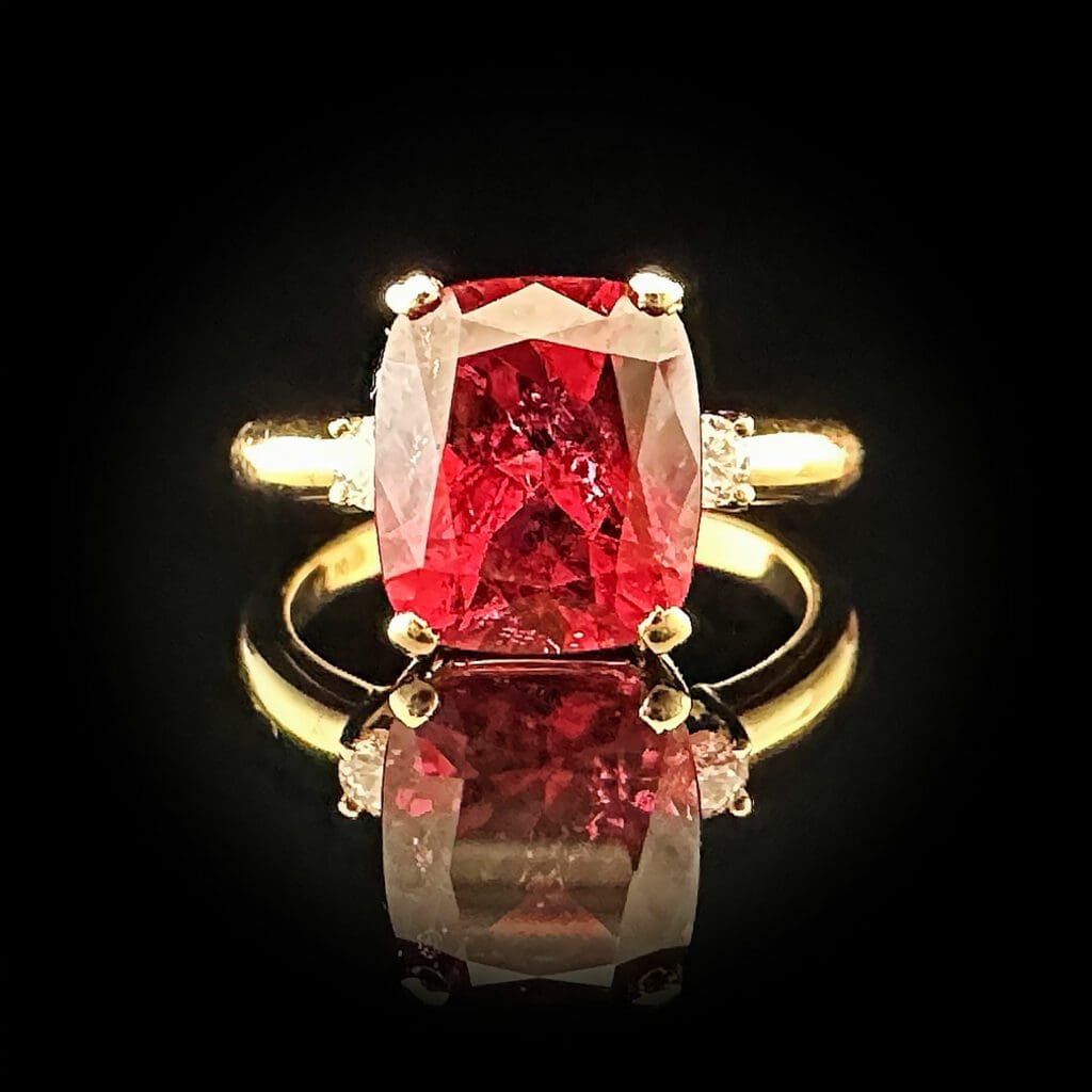 'Claudia'-Antique cut rubellite diamond ring - Image 2