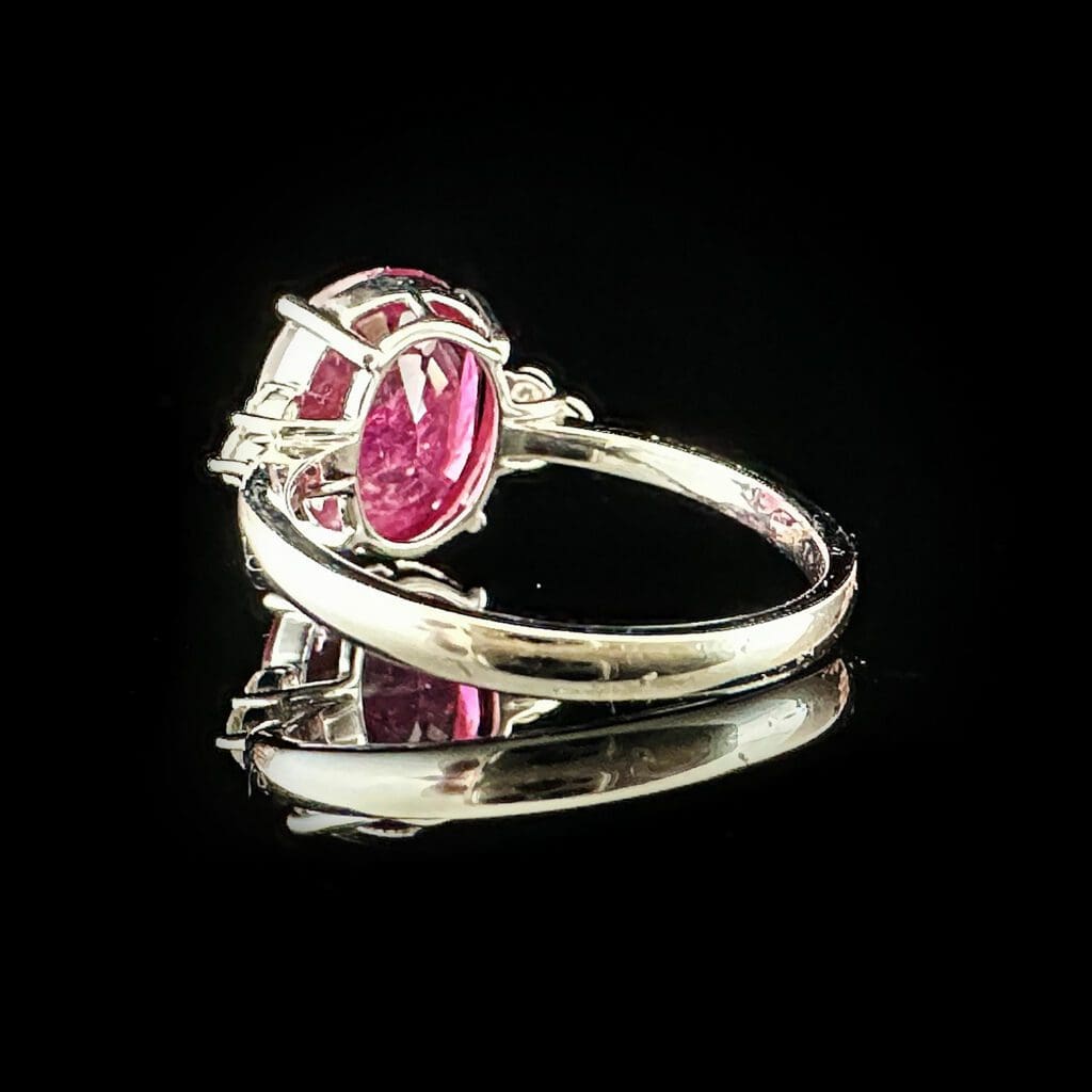 'Rapunzel'-18K white gold ruby diamond ring - Image 6