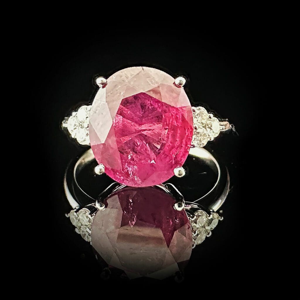 'Rapunzel'-18K white gold ruby diamond ring - Image 8