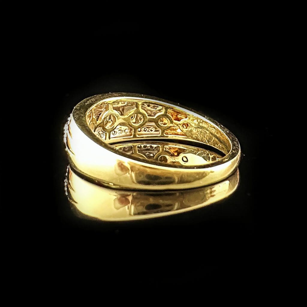 'Deidre'-White and cognac diamond panel ring - Image 6