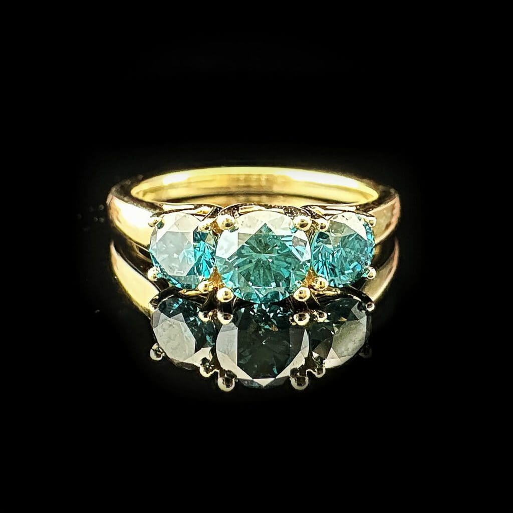 Three blue diamonds - Image 9