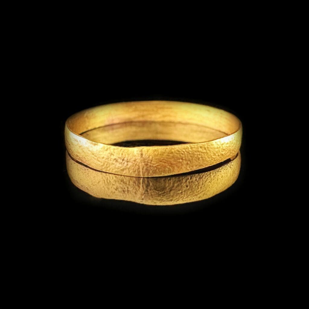 Viking gilt wedding ring 10th-11 century AD - Image 3