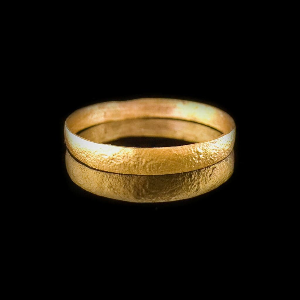 Viking gilt wedding ring 10th-11 century AD - Image 5