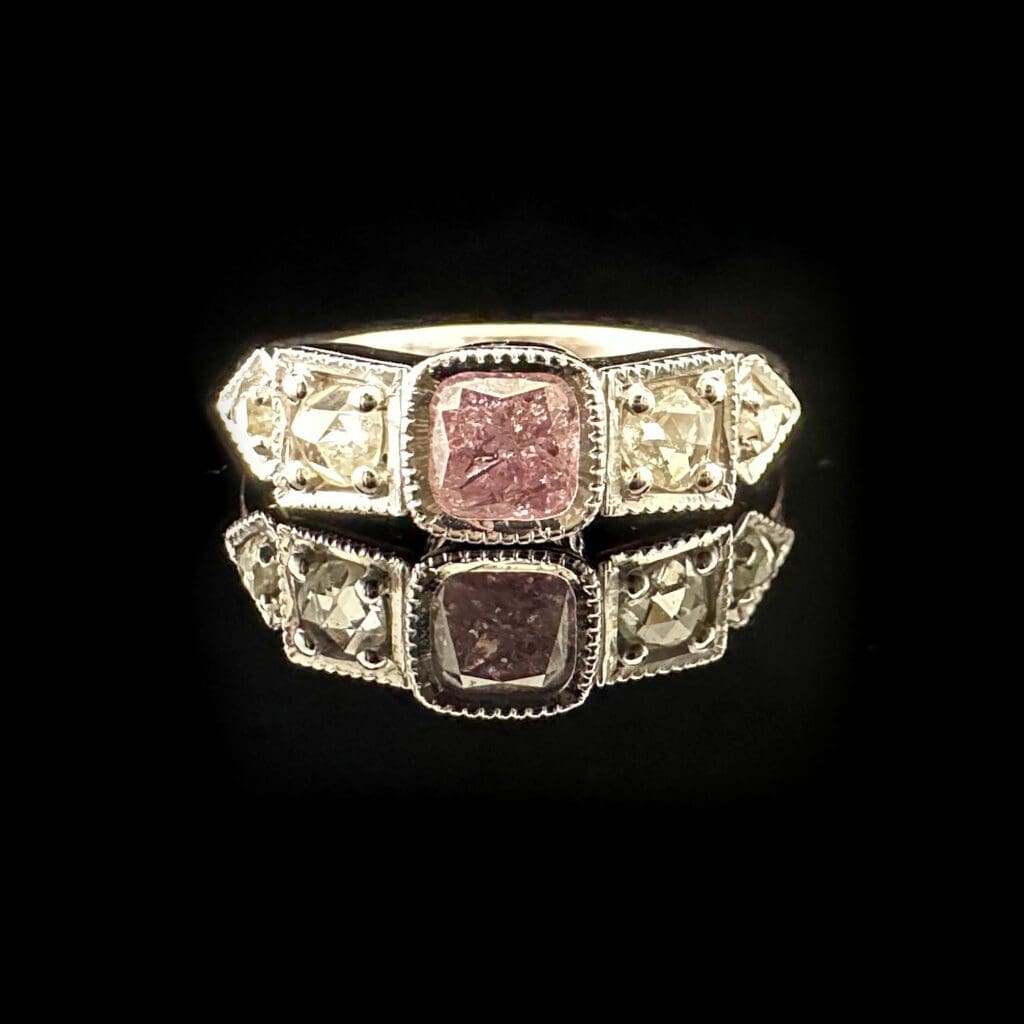 'Ophelia'-Purple/pink cushion cut diamond ring