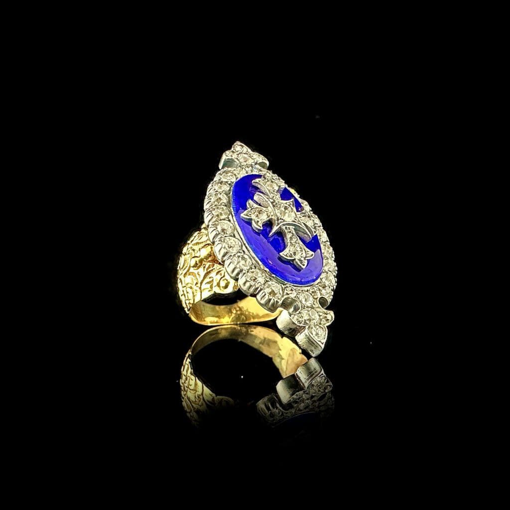 Fine antique diamond and enamel marquise fleur de lys ring - Image 4