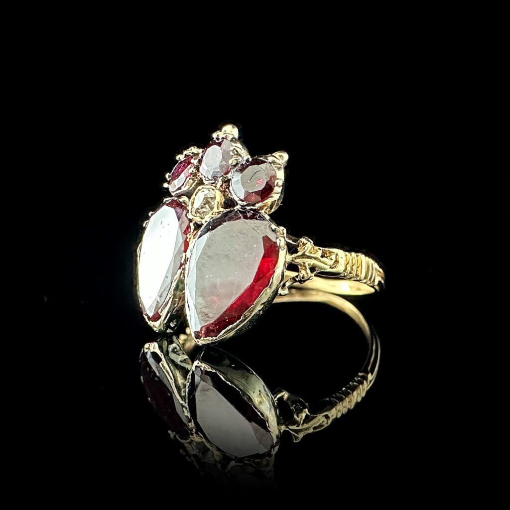 Two hearts-Antique garnet and diamond double heart ring - Image 7