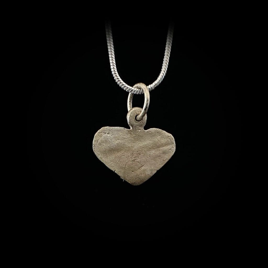 Flat silver Viking heart pendant - Image 3