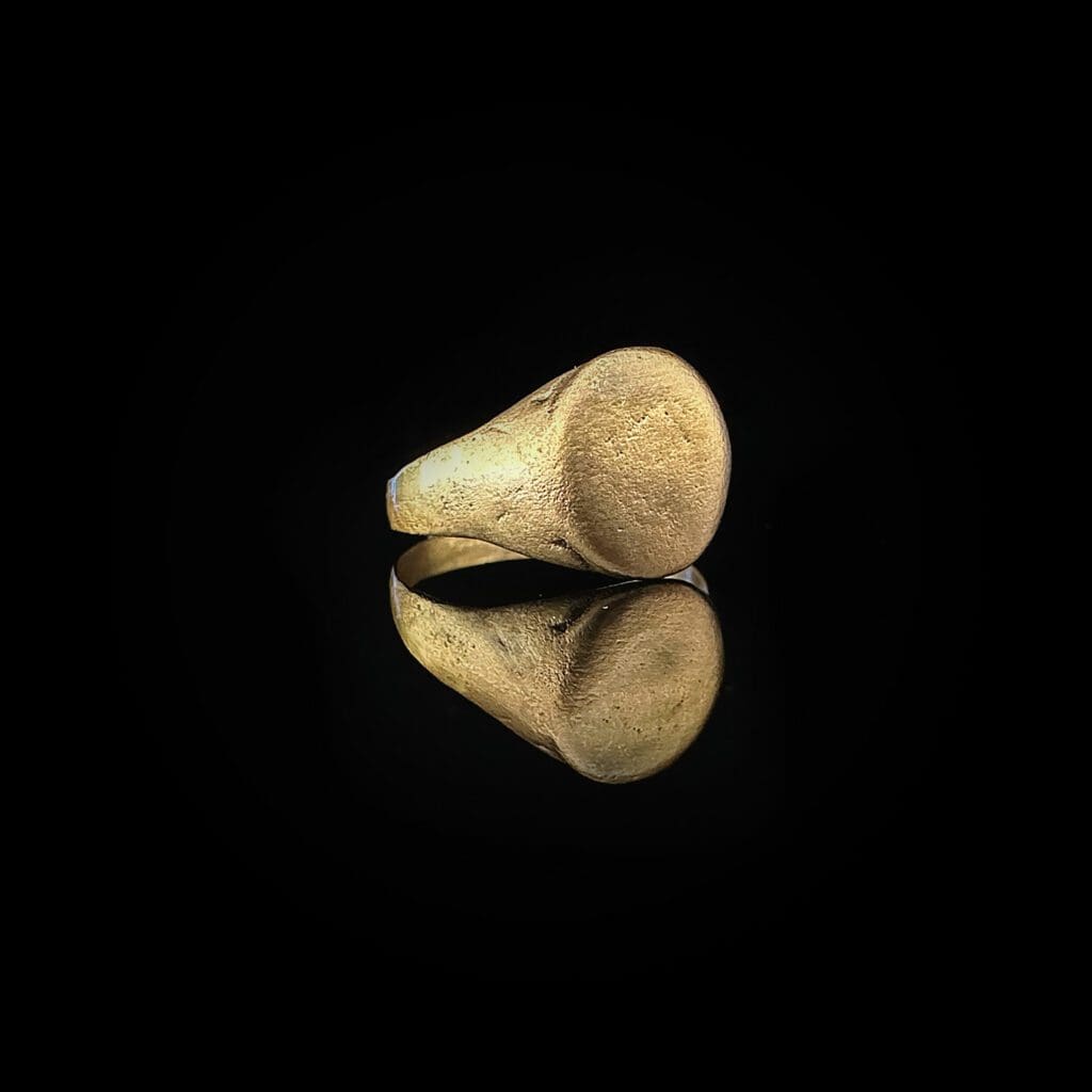 Gilt Viking Warrior’s ring 900-1100 AD - Image 3