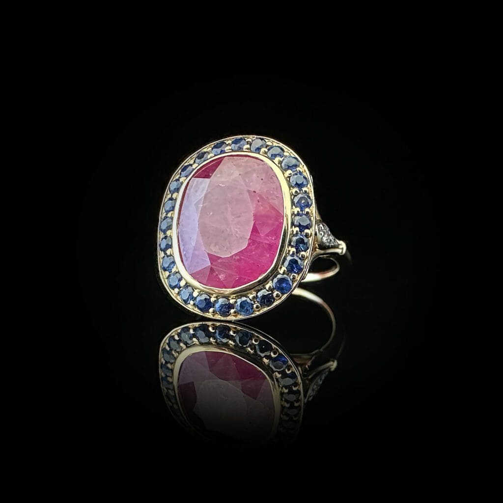 Yellow gold, ruby, sapphire, diamond ring - Image 7