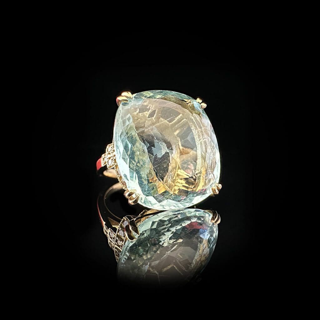 'Aqua'-Aquamarine diamond yellow gold ring - Image 3