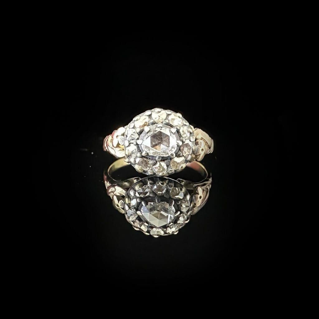 'Susanna'-Antique Georgian diamond cluster with filigree band - Image 2