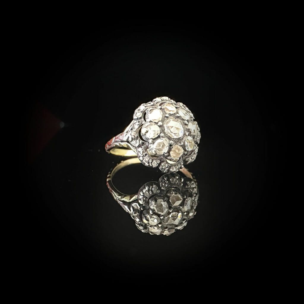 'Philomena'-Antique Georgian diamond flower cluster ring - Image 3