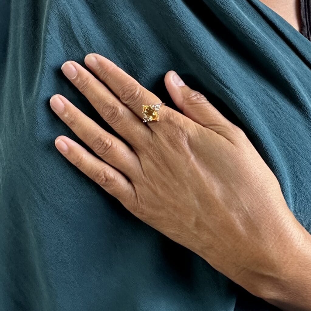 'Natalie'-Marquise citrine cognac diamond and yellow gold ring - Image 8