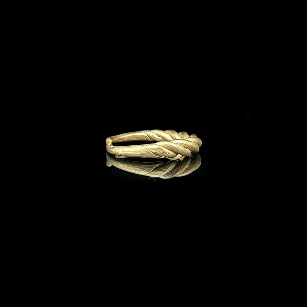 'Bjorn'-Medieval Viking twisted gold ring circa 800-1000 AD - Image 5