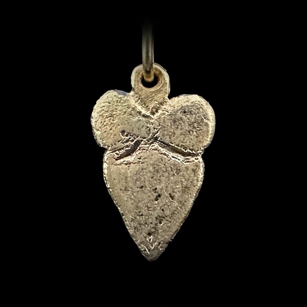 Feminine Viking heart pendant necklace 9th-10th century AD