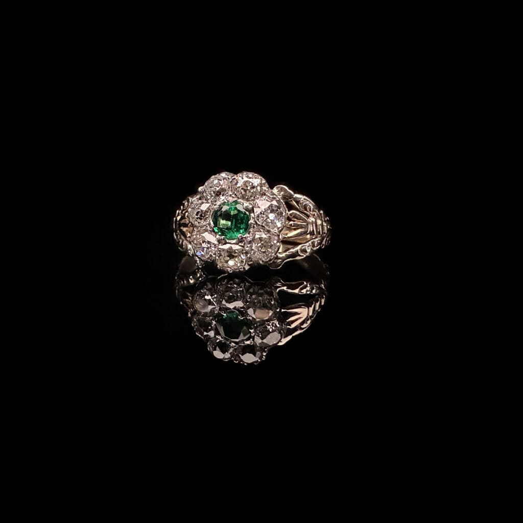 'Elena'-Antique emerald and diamond cluster ring - Image 7