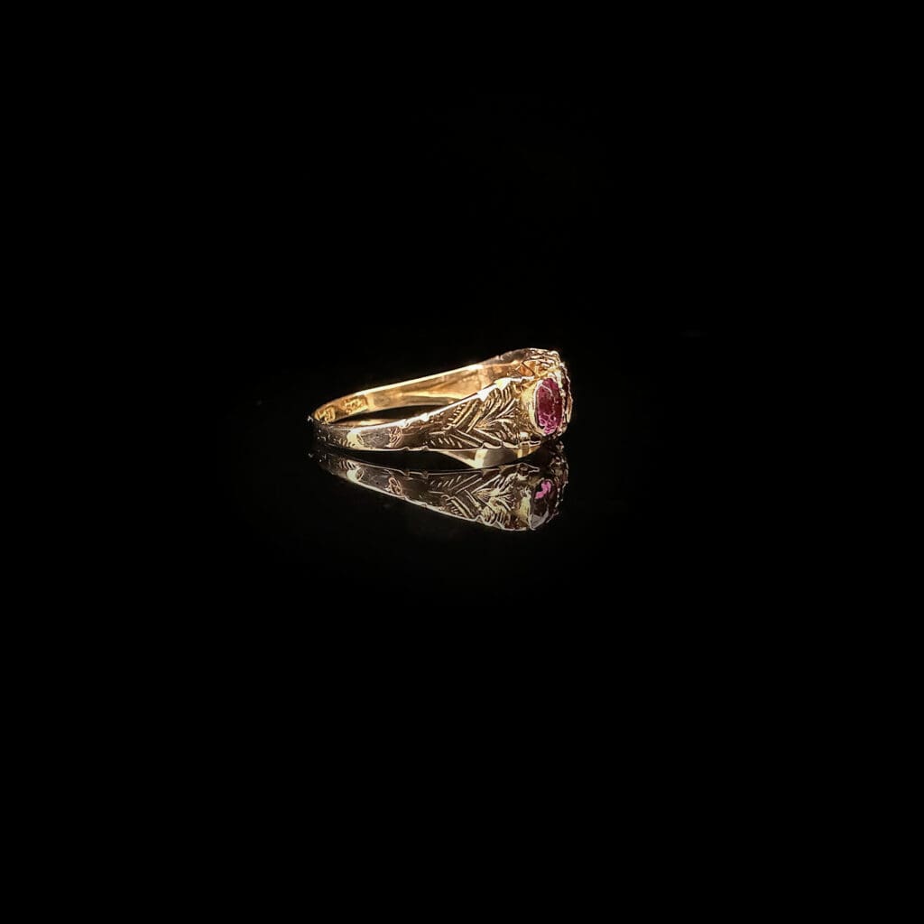 'Agnes'-Victorian five stone garnet ring - Image 4