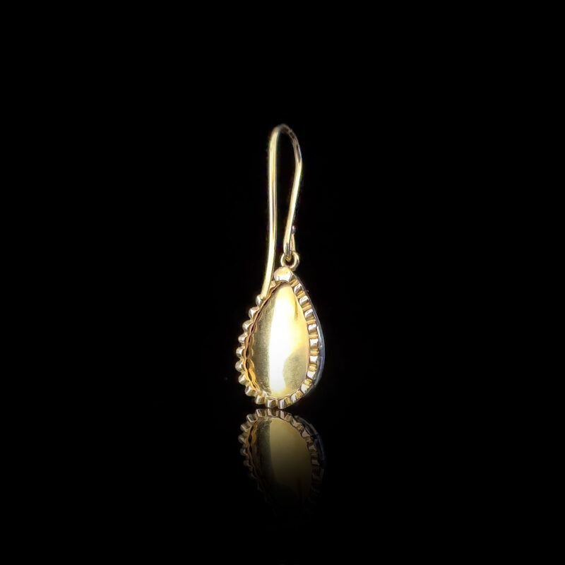 Antique teardrop diamonds in white and yellow gold - Image 5